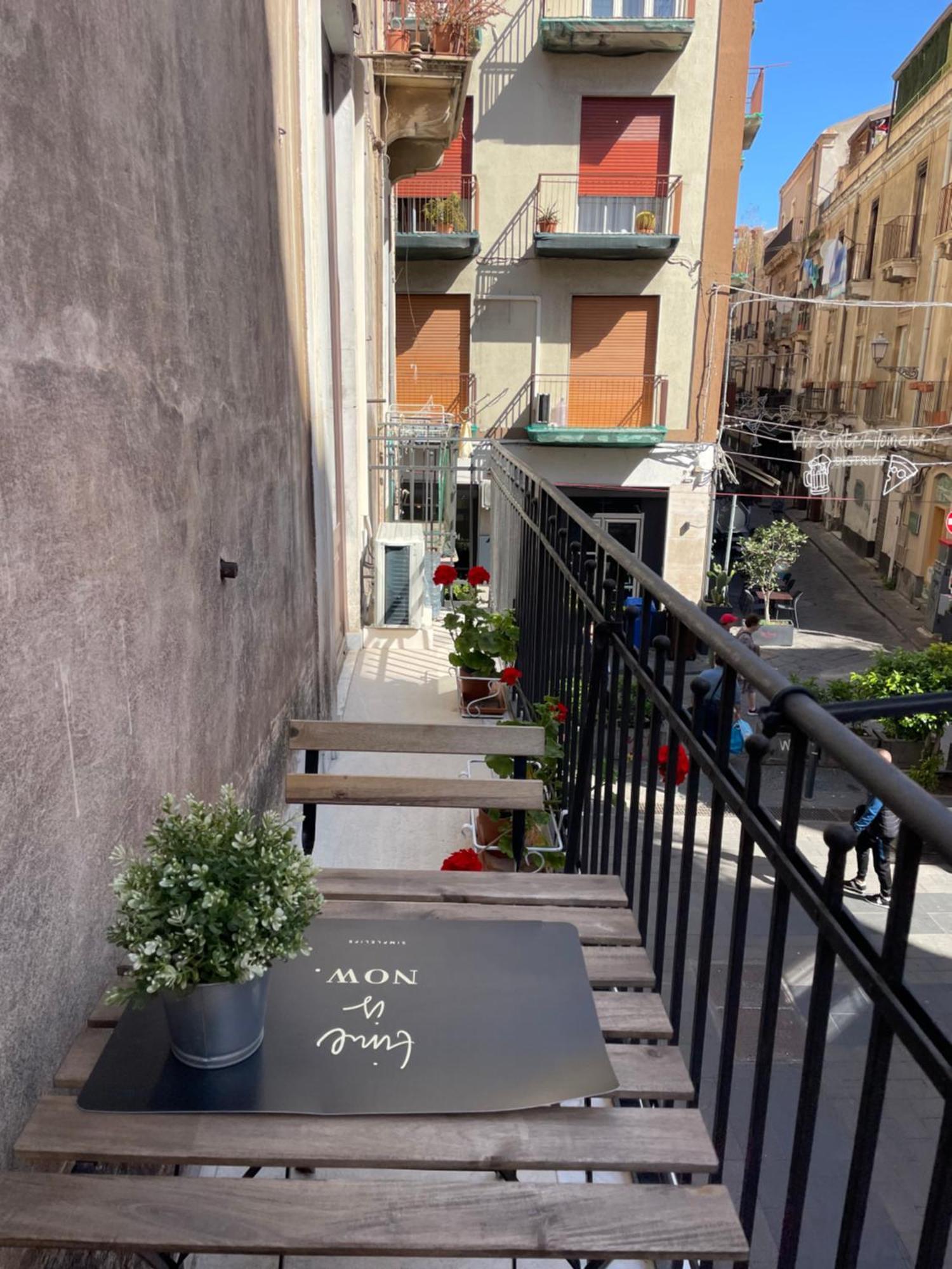 Gemmellaro 67 Apartment Catania Bagian luar foto